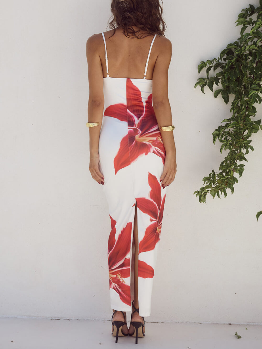 Flowy elegant floral maxi sundress for women, comfortable for summer casual or beach days.