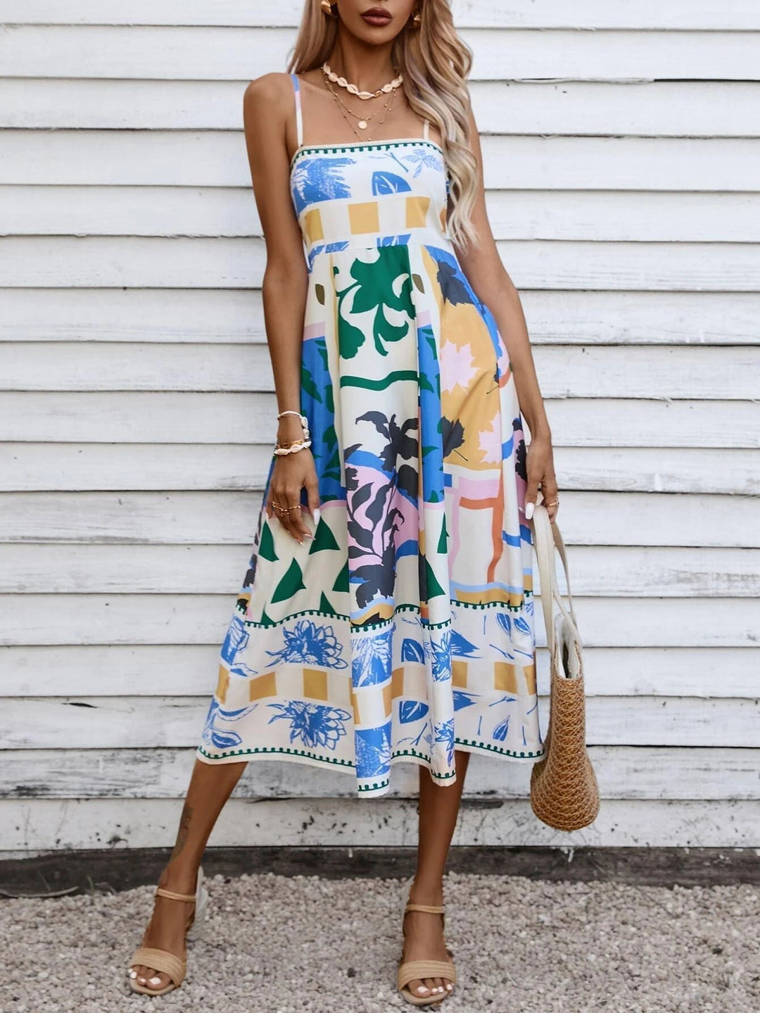Ladies' casual boho midi dress featuring a square neck, perfect for relaxed summer fashion.