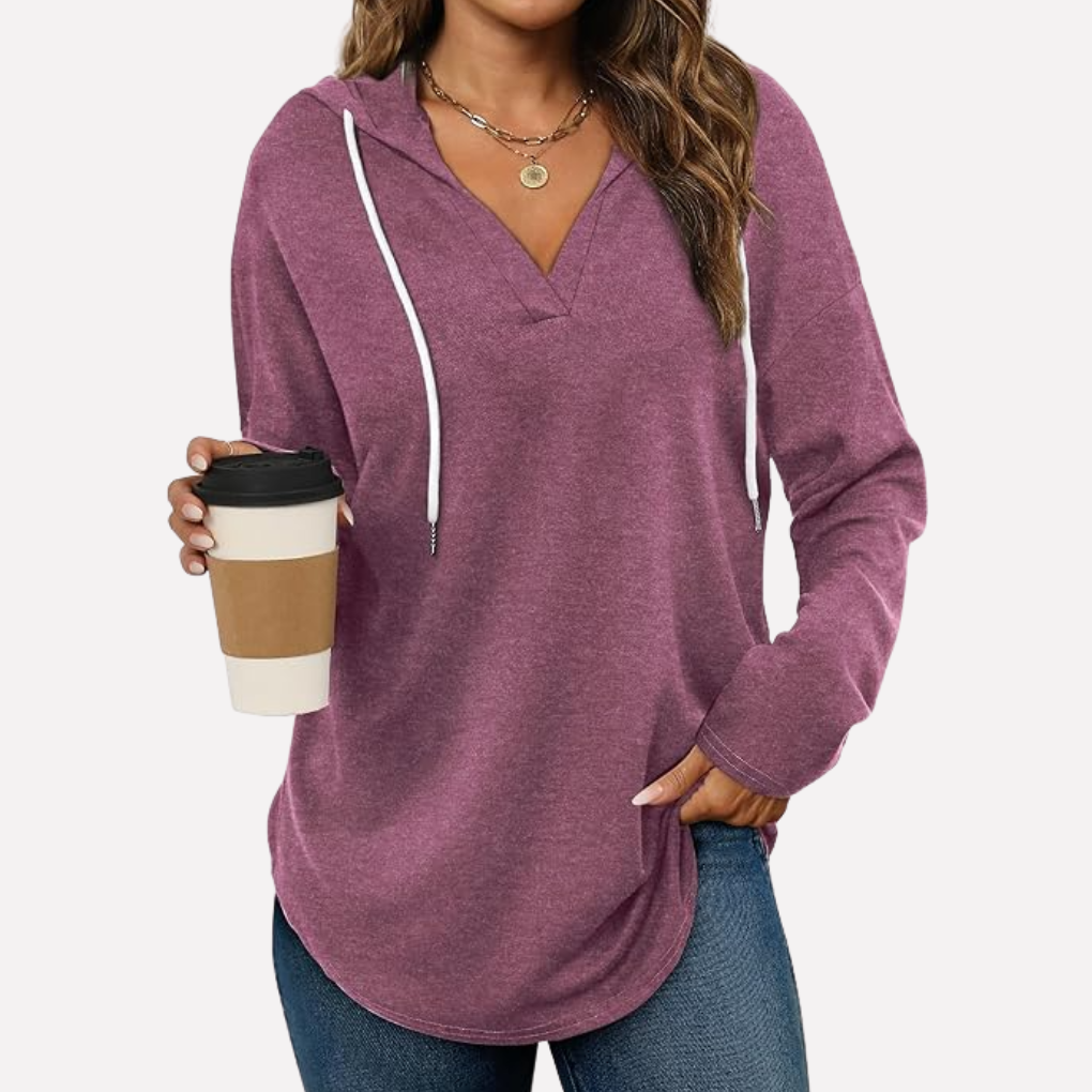 Premium comfort women's oversized sweatshirt, perfect for loungewear, everyday wear and casual style.