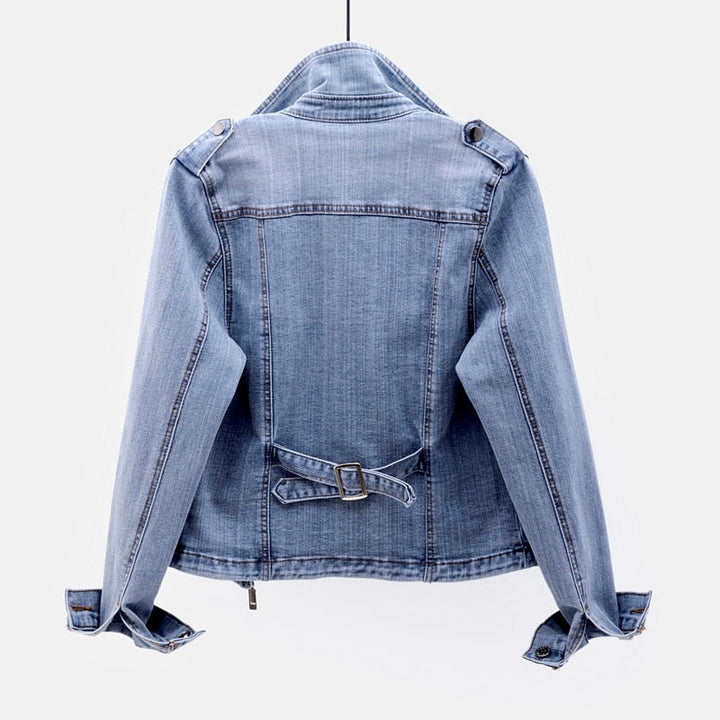 Versatile light blue women's denim jacket. Essential casual outerwear for effortless, timeless all-season style.