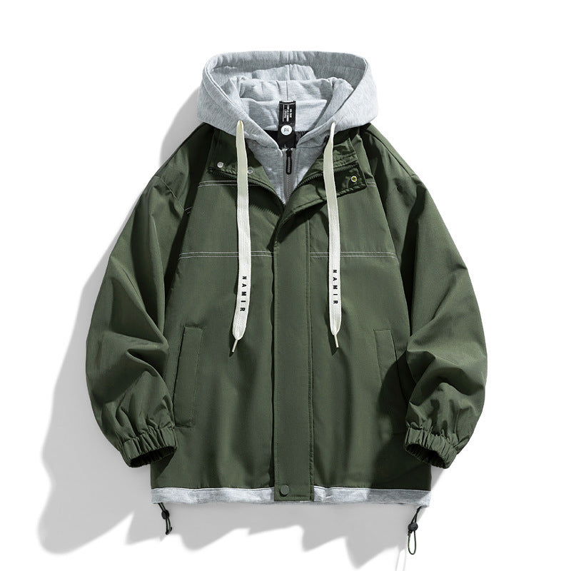 Warm men's Denver jacket in khaki, ideal for winter outerwear and stylish everyday wear.