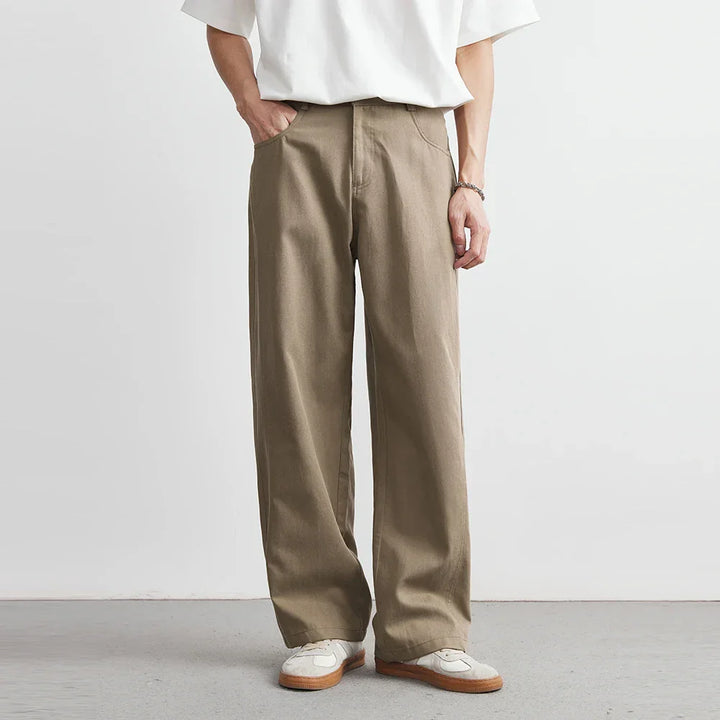 Men's Nagano wide-leg utility pants in relaxed fit, perfect for casual, modern style comfort. Khaki color shown.