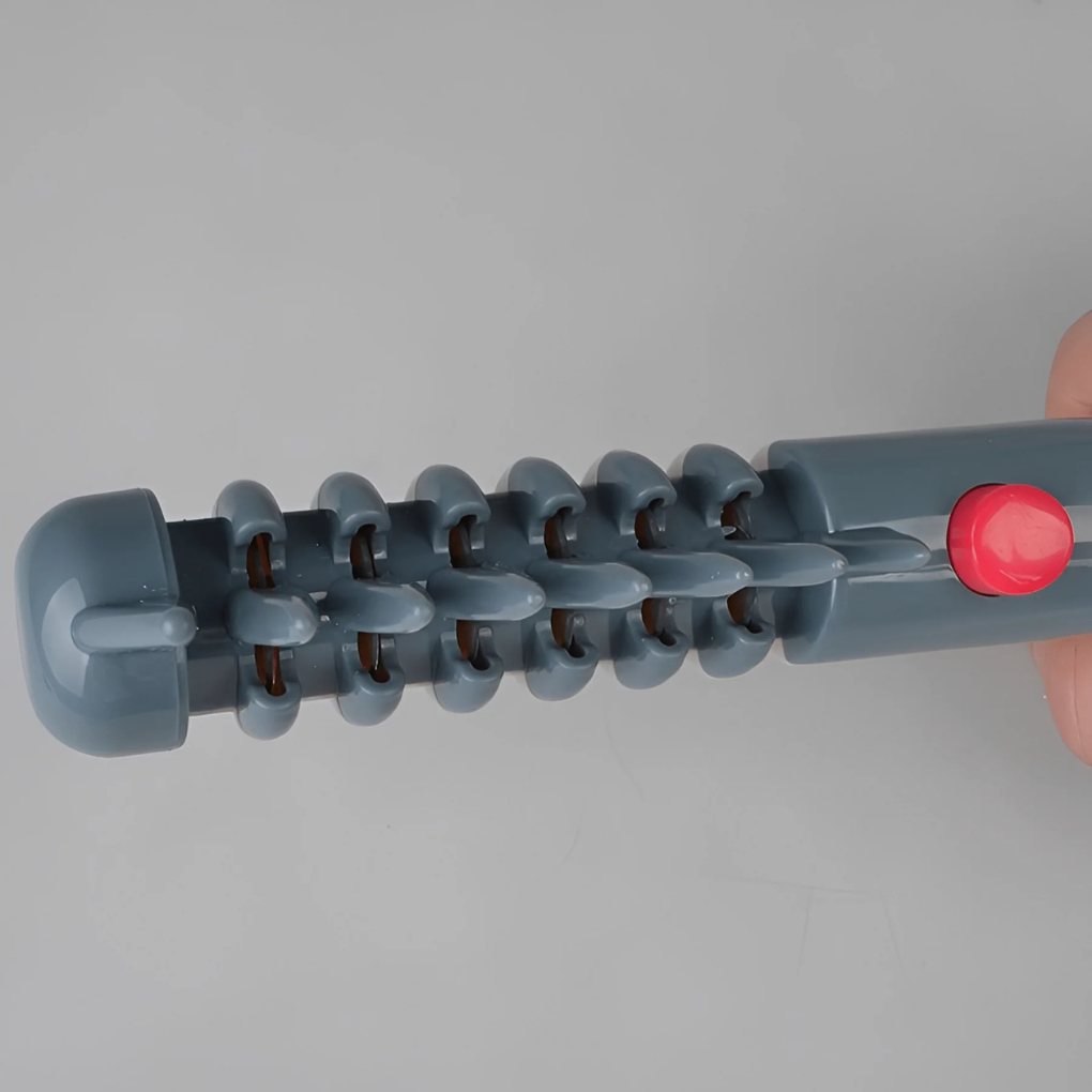 Effective home pet grooming trimmer. Silent cordless design ensures precise, quiet hair trimming for pets.