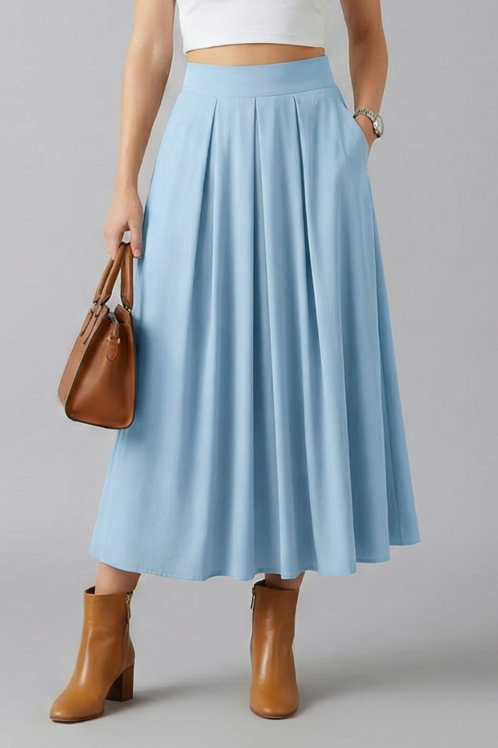 Classic women's pleated maxi skirt, high-waisted design with functional pockets for any fashion occasion.