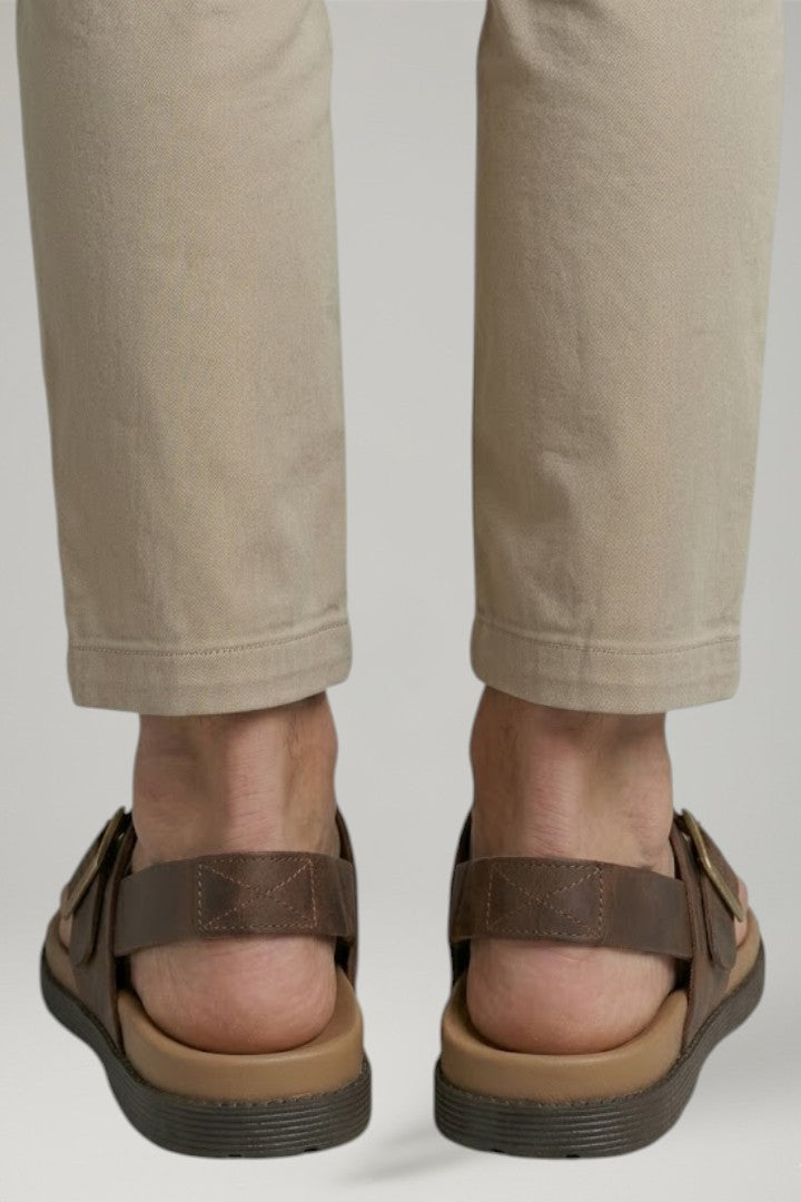 Cushioned walking sandals for women, designed for comfort and lightweight support. Stylish open-strap summer footwear.