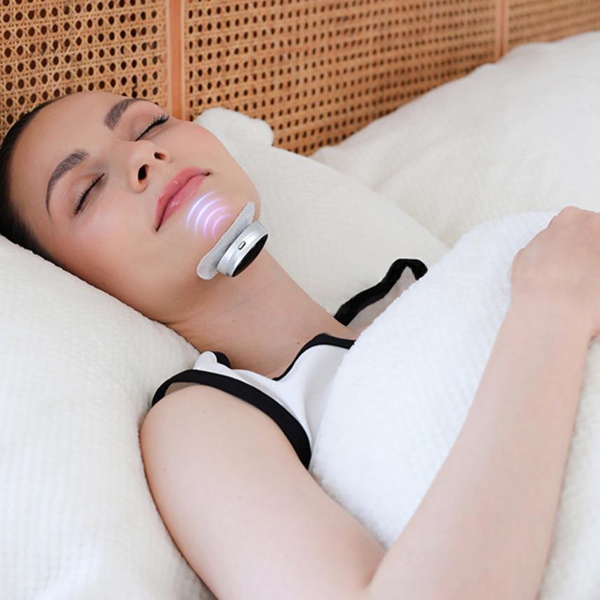 AirEase sleep apnea aid promotes wellness. This anti-snoring device ensures comfortable, quiet, healthy breathing.