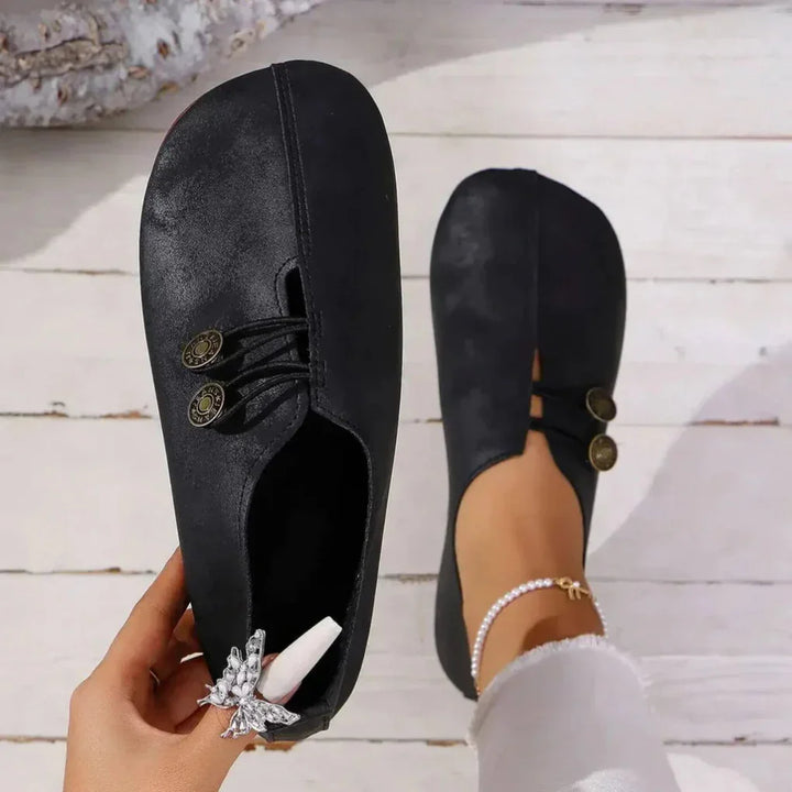 Black women's orthopedic comfort shoes for daily support, perfect for walking and casual wear.