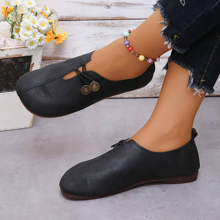 Stylish women's orthopedic comfort shoes, providing excellent foot support for daily walking and casual wear.