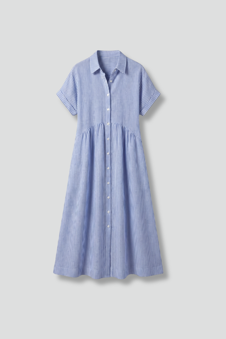 Chic button-front midi dress for women, flattering & versatile for spring & summer. Collared elegance.