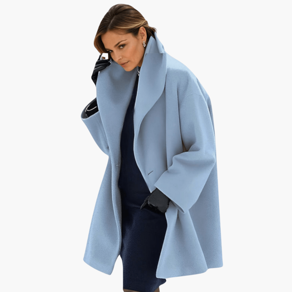 Chic women's jacket with a stylish wide collar, perfect for sophisticated everyday layering. Elegant & modern.