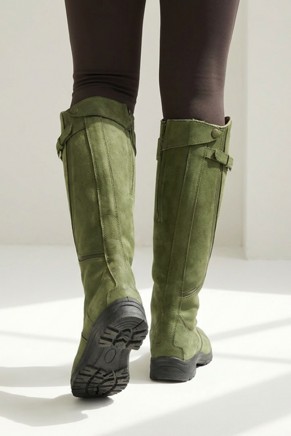 Dark brown women's fashion boots, knee-high style, offering stable and comfortable urban chic.