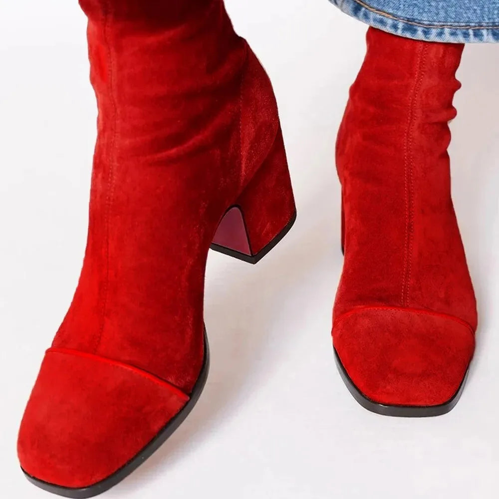 Elegant women's square toe ankle boots featuring a comfortable block heel for versatile fashion.