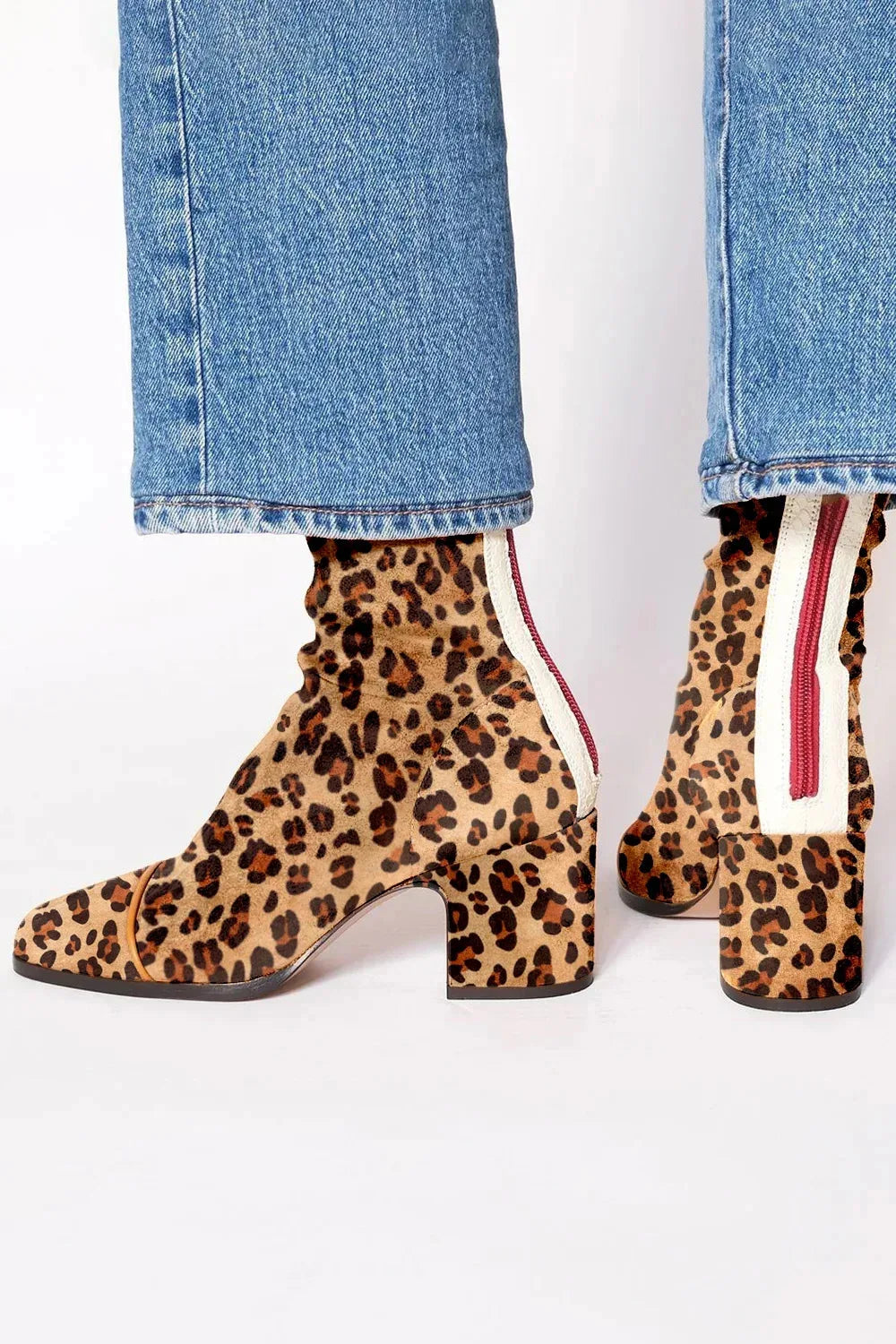 Versatile women's square toe heeled boots, comfortable for all-day wear, a must-have for fall fashion.