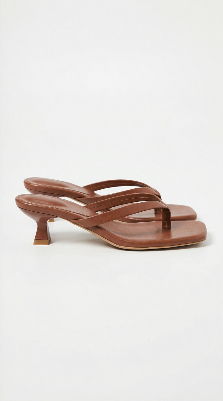 Comfortable women's low heel sandals: square toe, thong design, versatile for summer.