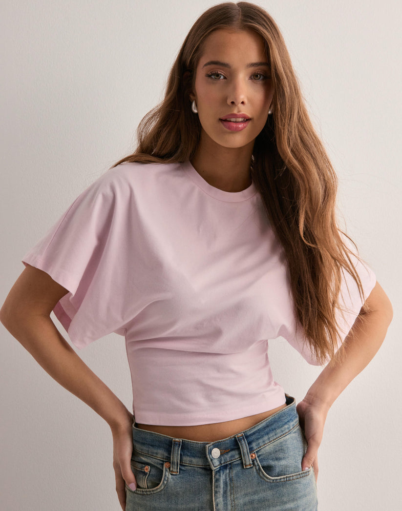 Everyday women's wide sleeve t-shirt, a chic and comfortable top. Perfect for casual, modern versatile wear.
