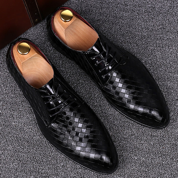Formal leather men's lace-up shoes, perfect for business meetings, weddings & special events.