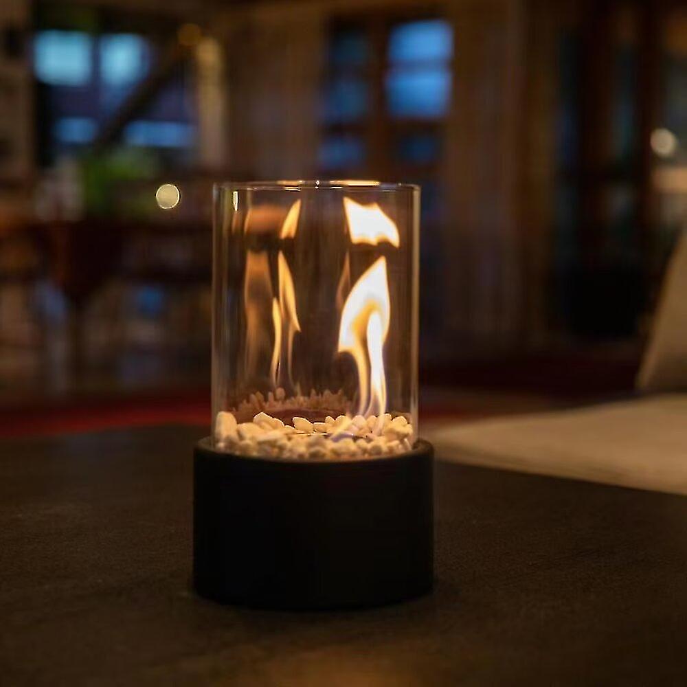 Elegant classic oil lamp, ideal for adding a touch of vintage charm and warm light to any room.