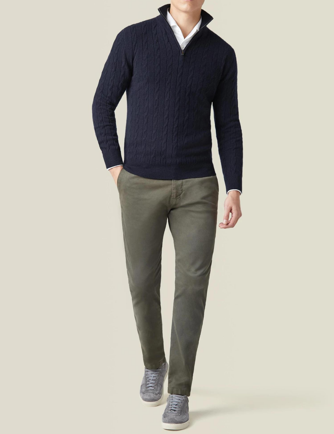 Versatile men's quarter-zip sweater, ideal for casual wear & layering over shirts.