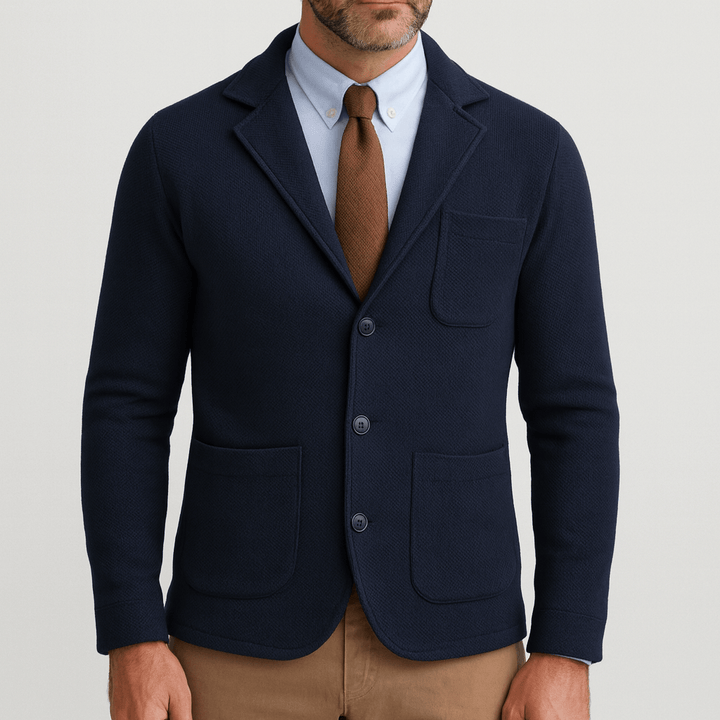 Versatile men's classic blazer. Tailored single-breasted jacket, perfect for business & smart casual outfits.