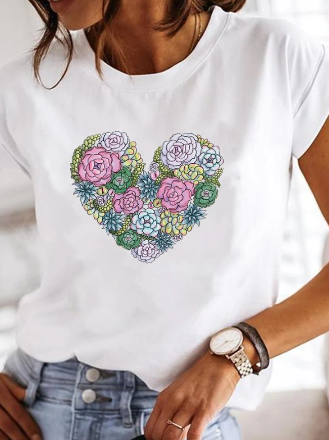 Stylish women's short sleeve top, a summer tee with a classic design and relaxed fit for versatile casual wear.