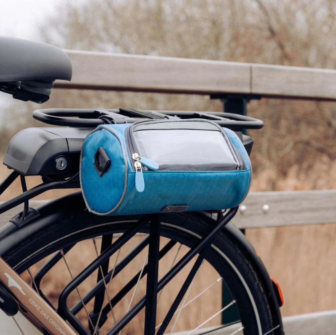 Waterproof bike bag, perfect for commuters, attaches to handlebars, has touchscreen window.