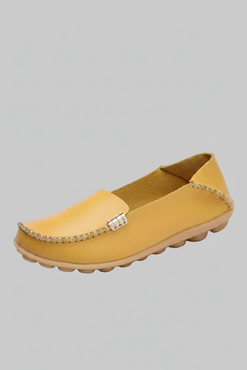 Chic women's cushioned round toe flats, a versatile footwear choice for ultimate comfort.