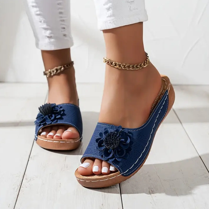 Comfortable women's sandals with deep arch support for improved foot health.