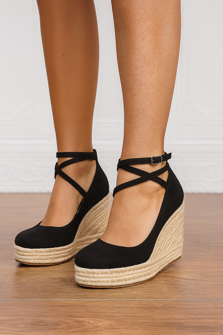 Comfortable women's strappy flat sandals for casual summer style. Perfect chic fashion footwear for warm weather.