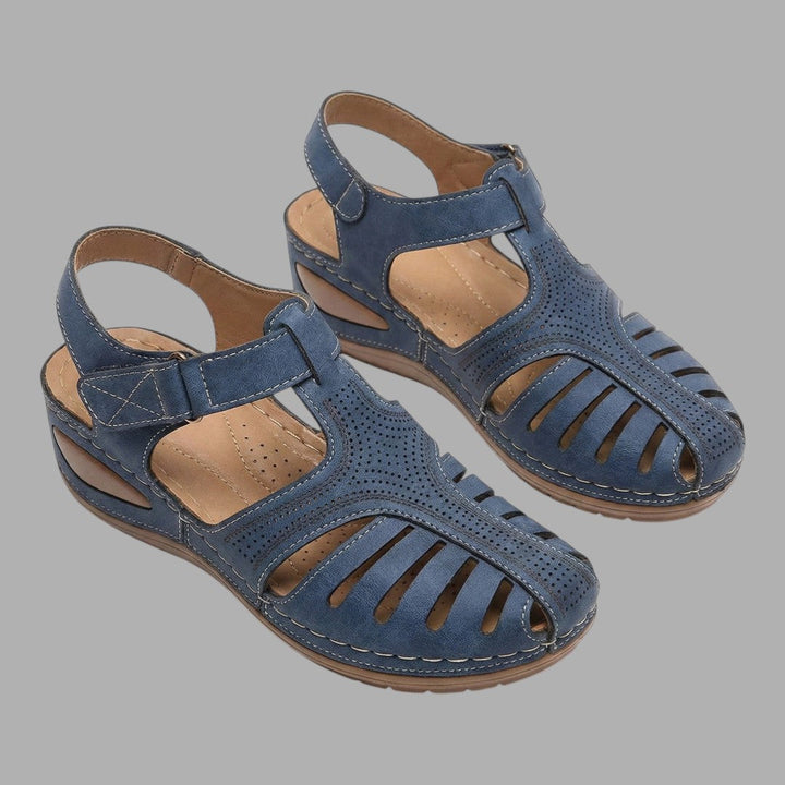 Comfortable women's wedge sandals with an open-toe, ideal for stylish everyday casual summer walking.