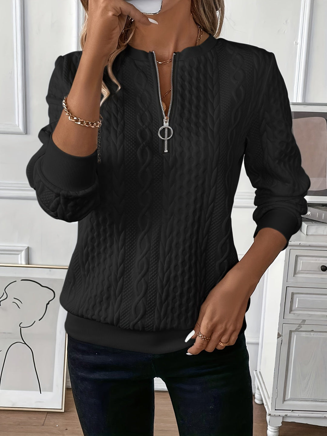 Everyday women's zippered sweater, versatile and cozy knitwear for comfortable styling.