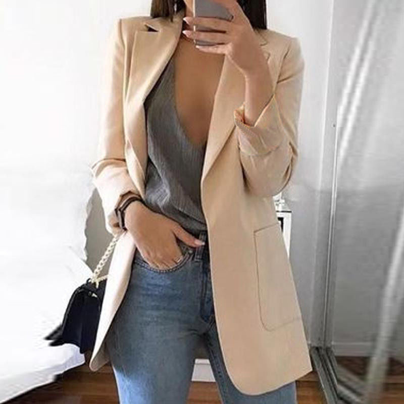 Smart casual women's tailored blazer, a versatile fashion blazer for an elegant and polished look.