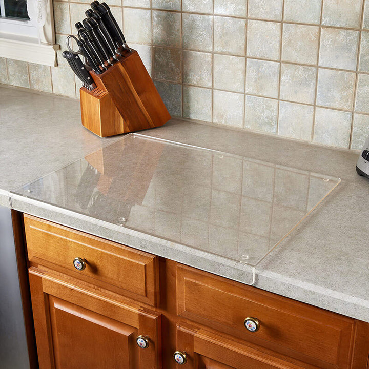 High-quality non-slip acrylic GlassEdge cutting board, durable and hygienic for daily kitchen use.