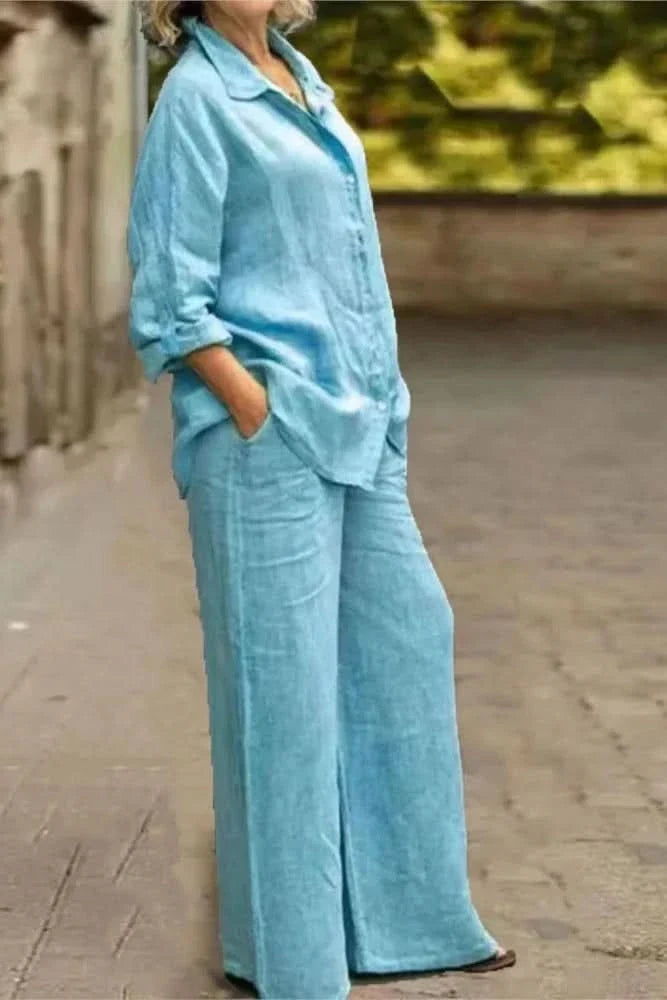 Stylish women's wide-leg two-piece matching set. Effortless co-ord outfit for ultimate comfort and casual versatility.