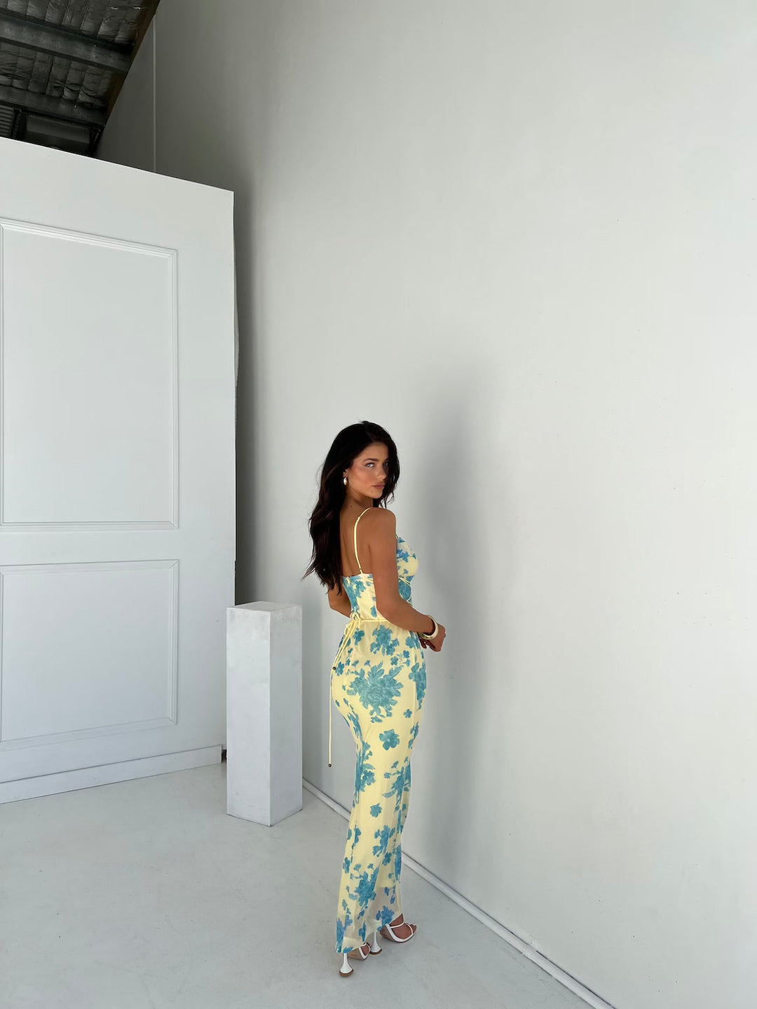 Stylish Annabelle long floral maxi dress, an elegant sleeveless summer dress for special occasions & evening wear.
