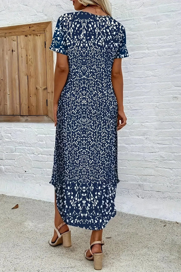 Women's comfortable bohemian long floral maxi dress, ideal for casual chic summer fashion.