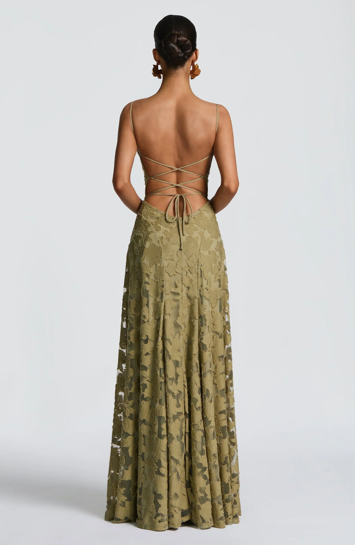 Elegant women's A-line floral maxi dress, a perfect wedding guest gown for formal evening events.
