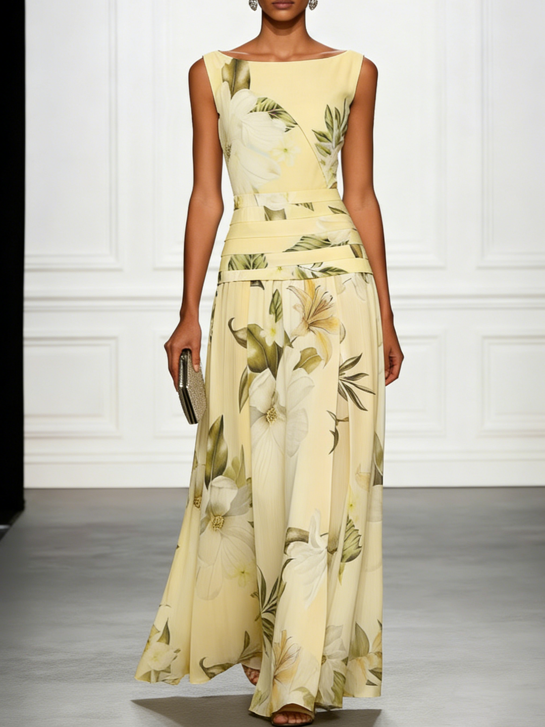 Chic floral print women's maxi dress, an elegant long gown for formal or special occasions.