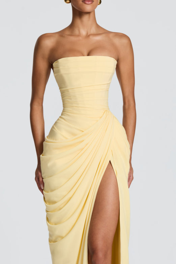 Graceful flowing maxi dress, a chic choice for any special occasion.