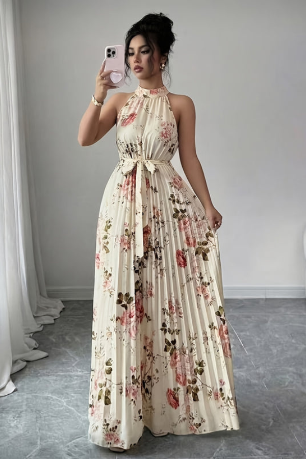 Elegant halter keyhole maxi dress for women, perfect for summer evenings & date nights. Flowy design.