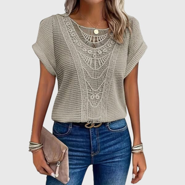 Women's lace summer blouse. Elegant Ibiza style, long sleeve, perfect for a casual chic look.