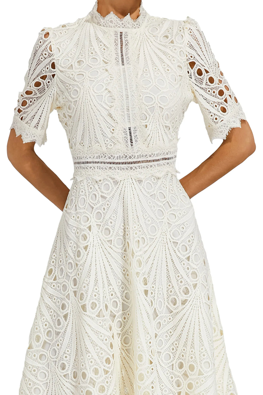 Versatile elegant lace midi dress for women, suitable for many special occasions and evening wear.
