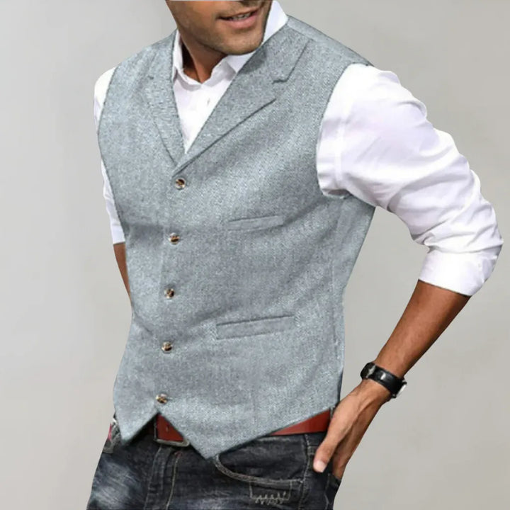 Versatile men's elegant suit vest for weddings, business, or smart casual outfits. A refined, tailored formal wear essential.