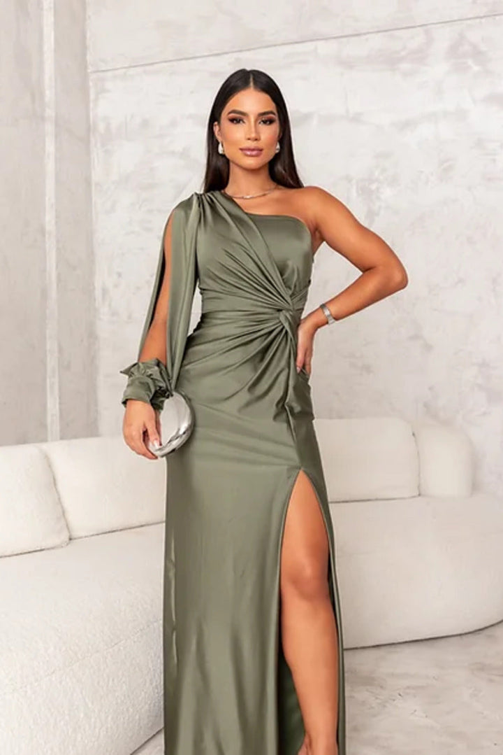Beautiful long ruched maxi gown, an ideal formal wedding guest outfit.