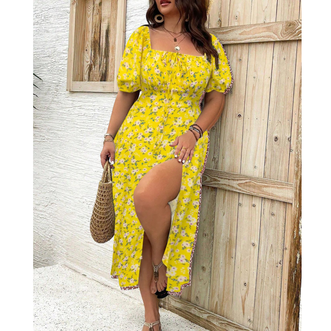 Graceful plus size women's maxi dress with elegant puff sleeves. A flowing and comfortable choice for chic occasion wear.
