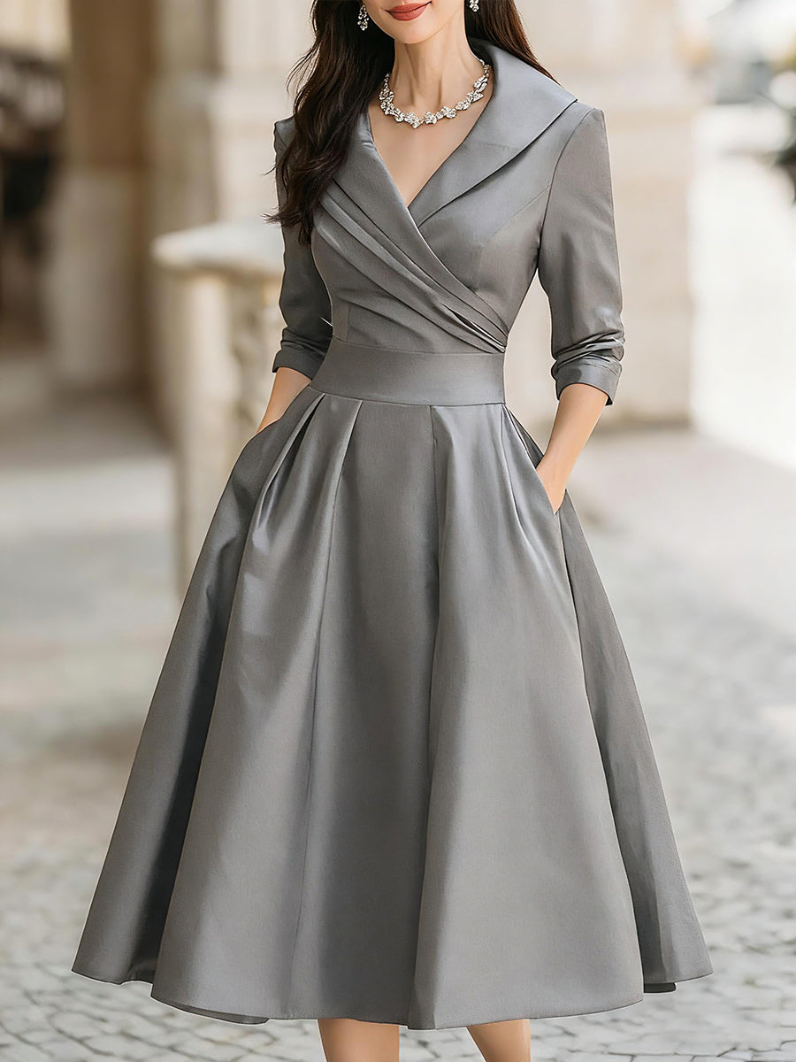Classic women's retro midi dress, an elegant long sleeve design with a chic draped collar.