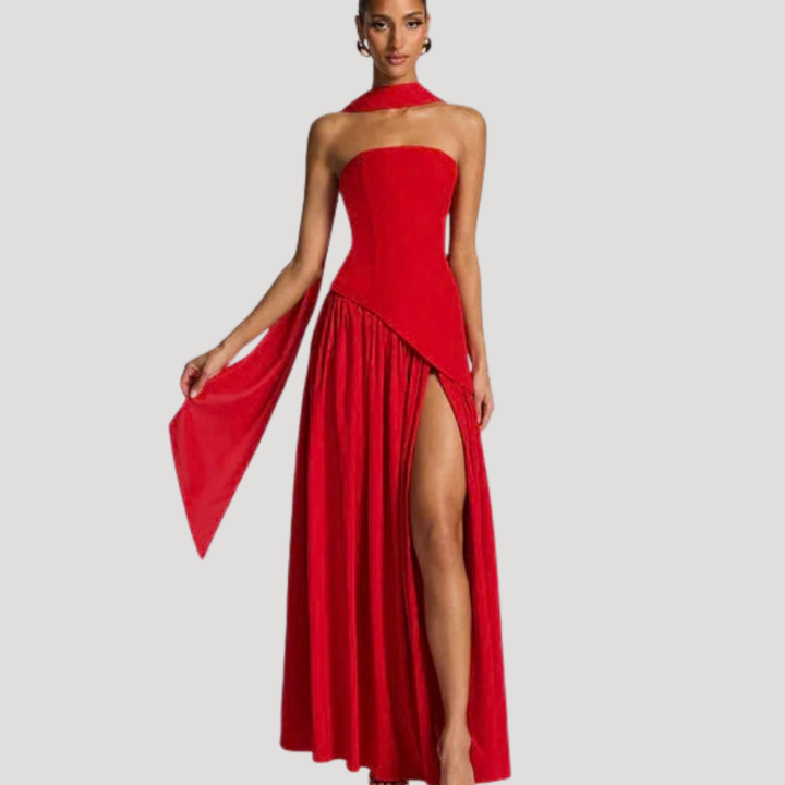 Women's elegant pleated strapless maxi, a formal evening dress for special occasions.