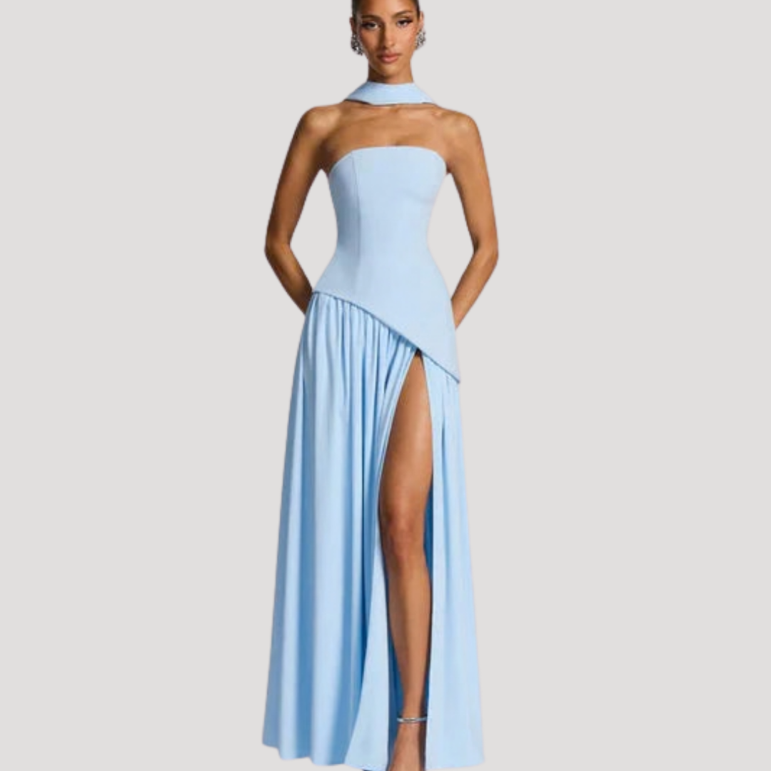 Gala outfit: elegant strapless pleated maxi dress, perfect for women's formal events.