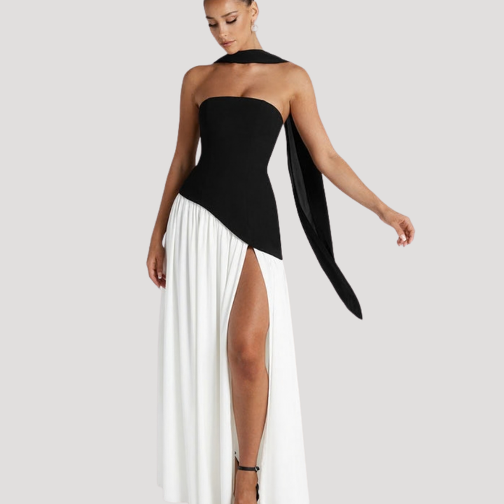 Elegant strapless maxi dress, beautifully pleated, suitable for formal events & galas.