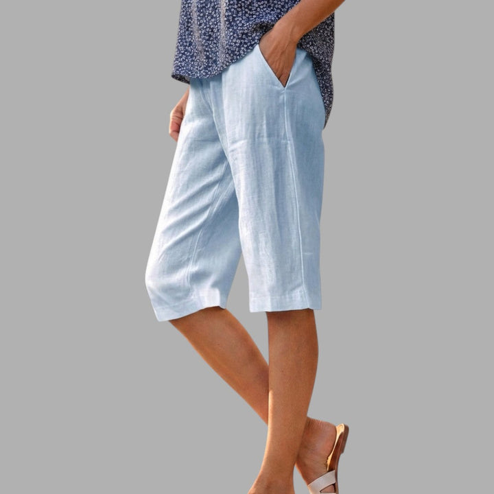 Comfortable women's tailored knee-length shorts, elegant and smart casual, available in plus sizes.