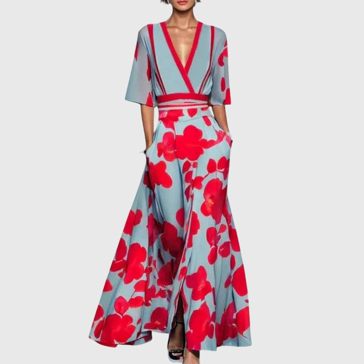Versatile women's tailored dress, ideal for party, evening wear, or casual elegant occasions. Comfortable & chic.